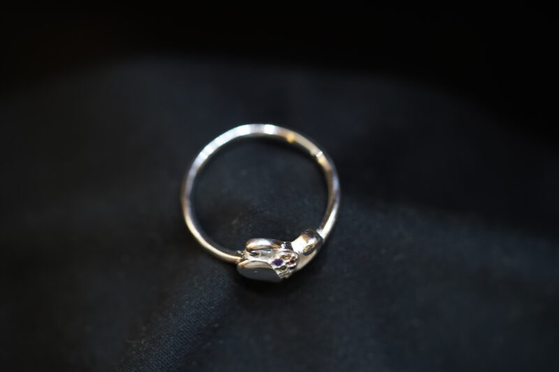 ANILLO EN PLATA 925
