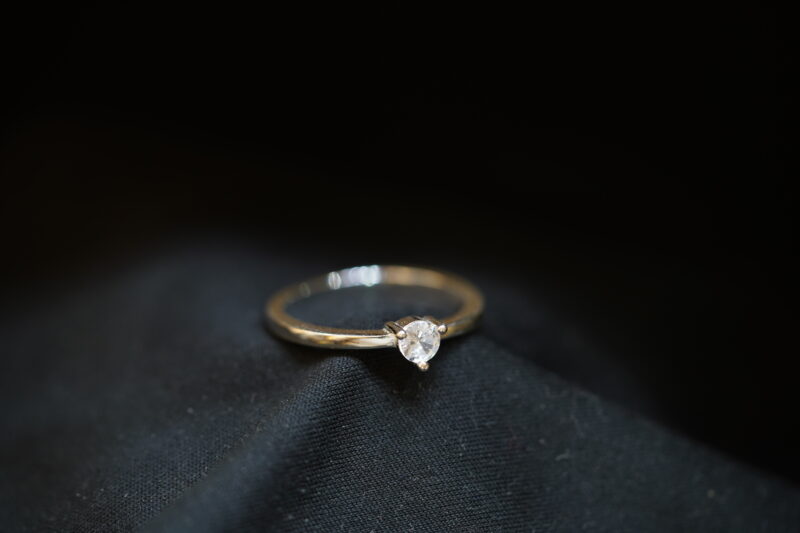 ANILLO EN PLATA 925