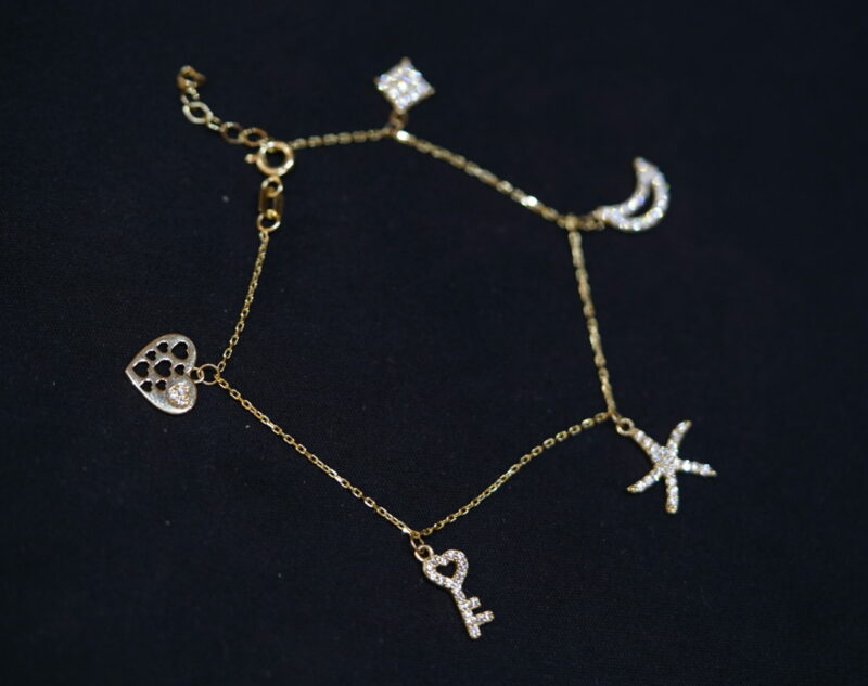 GUILLO DE ORO 14K