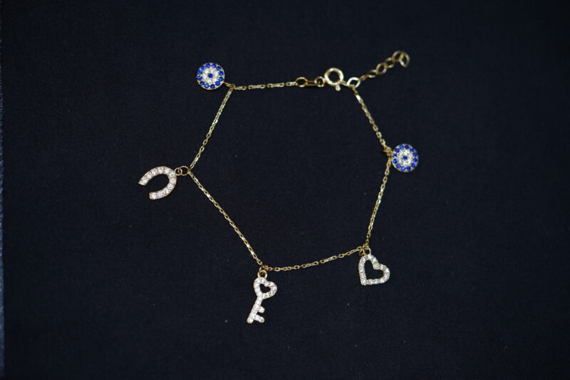 GUILLO DE ORO 14K