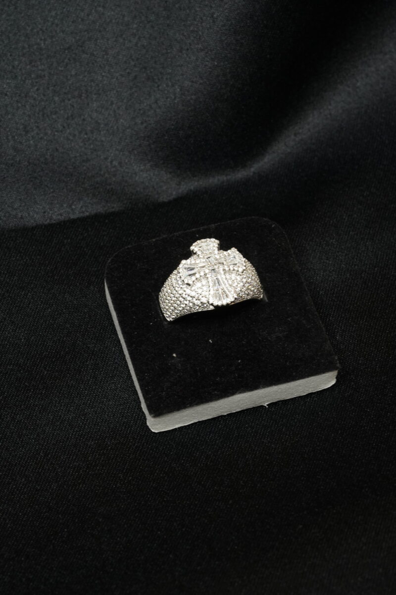 ANILLO DE CRUZ EN PLATA 925