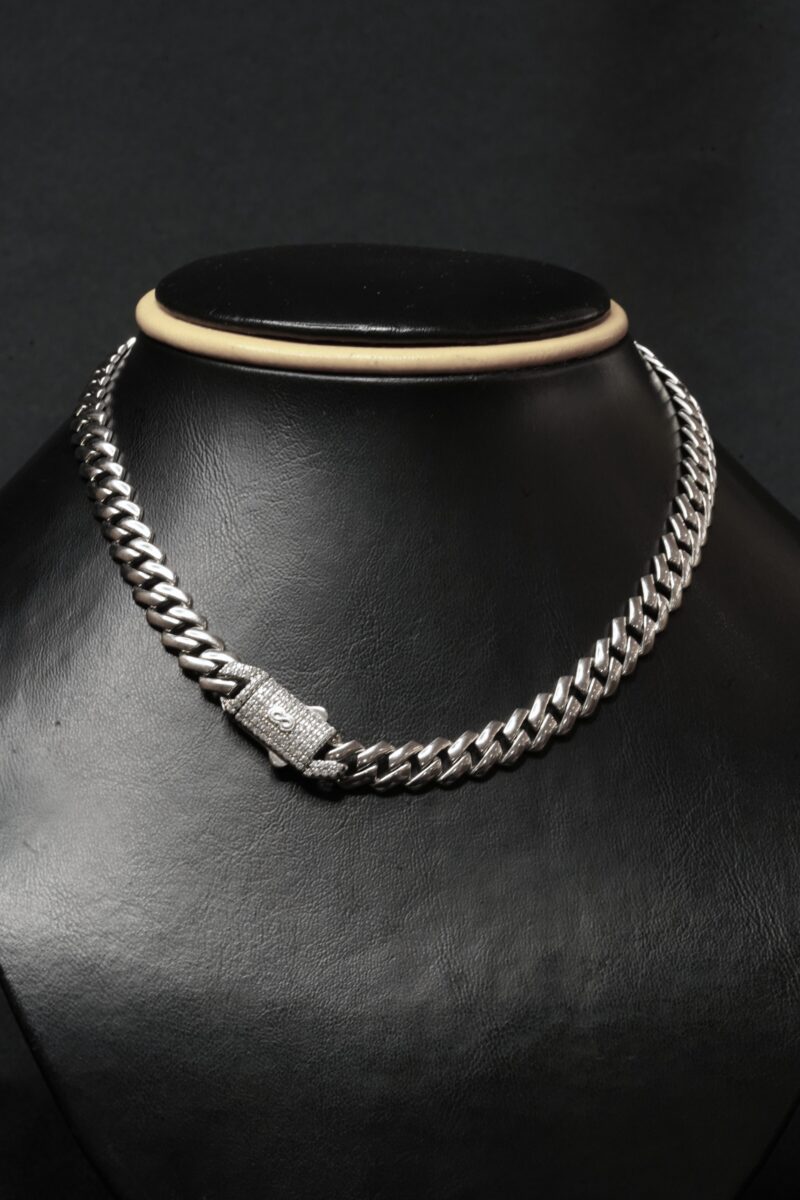 CHOKER EN PLATA 925