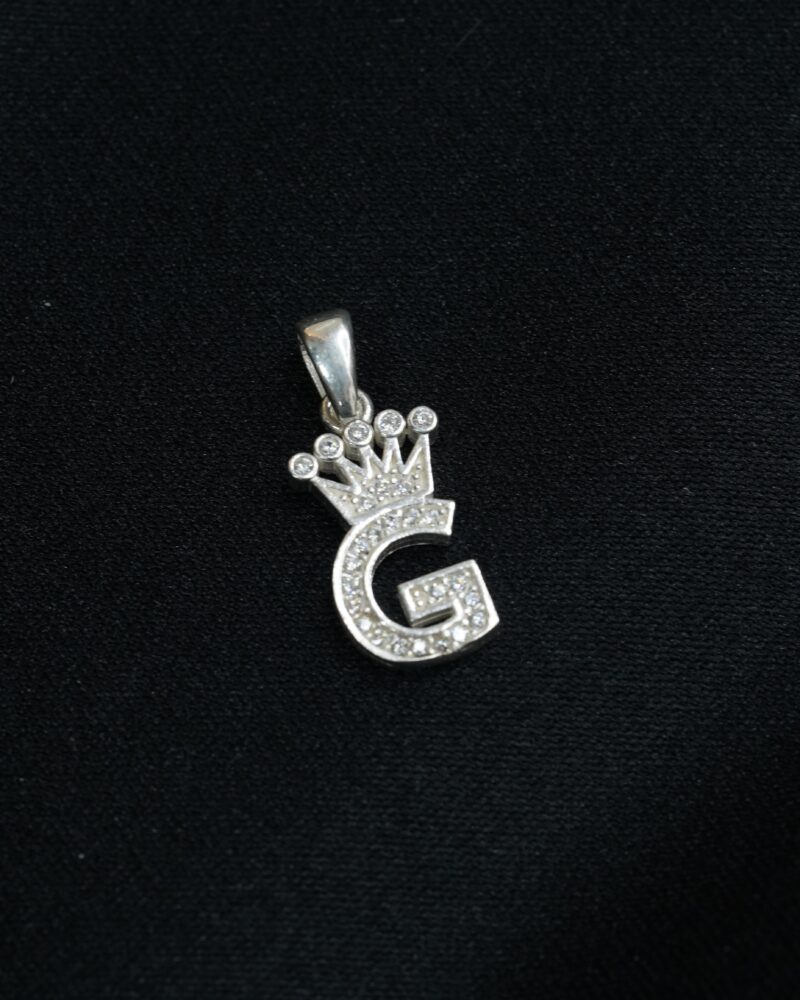 MEDALLA DE LETRA G EN PLATA 925