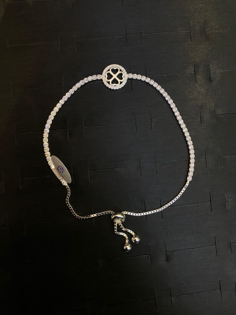 PULSERA DE FLOR BLANCO EN PLATA 925