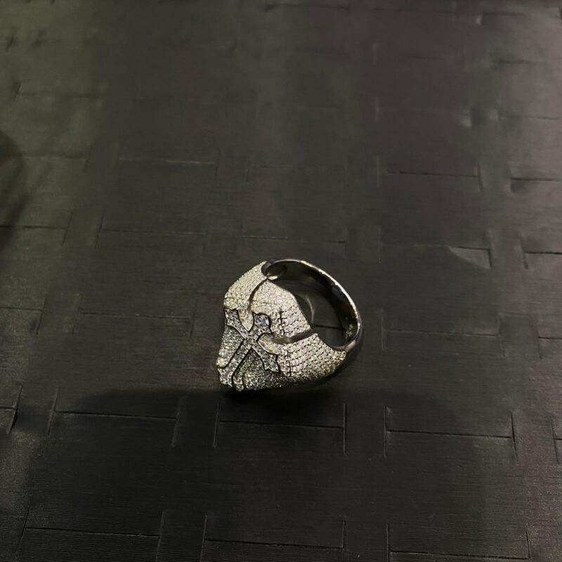 ANILLO DE CRUZ EN PLATA 925