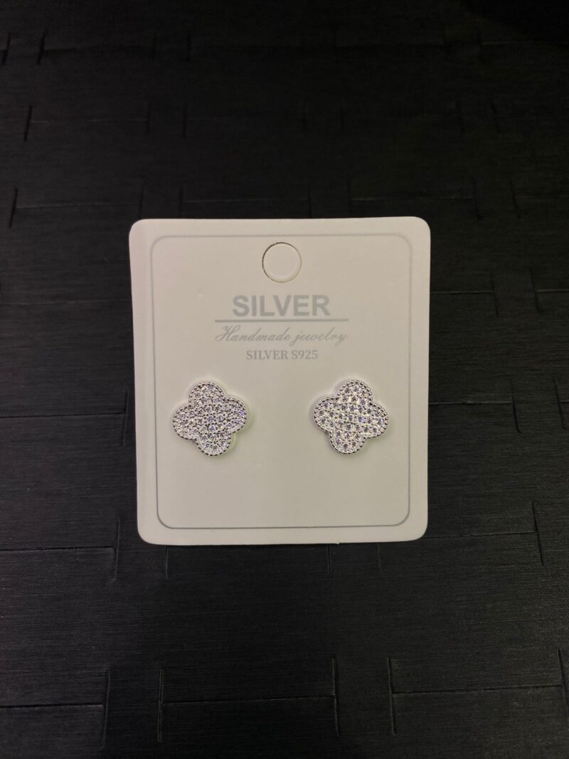 ARETE DE TREBOL EN PLATA 925