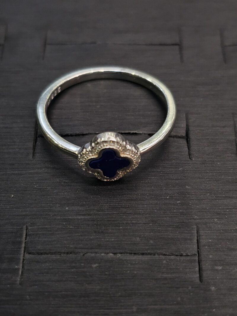 ANILLO DE TREBOL EN PLATA 925