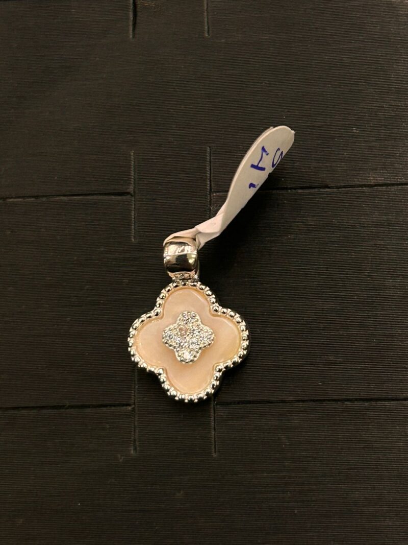 MEDALLA DE TREBOL ROSA EN PLATA 925