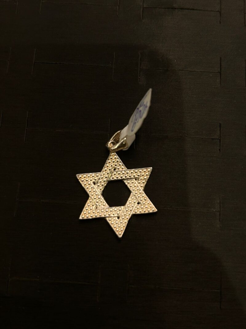 MEDALLA DE ESTRELLA DE DAVID EN PLATA 925