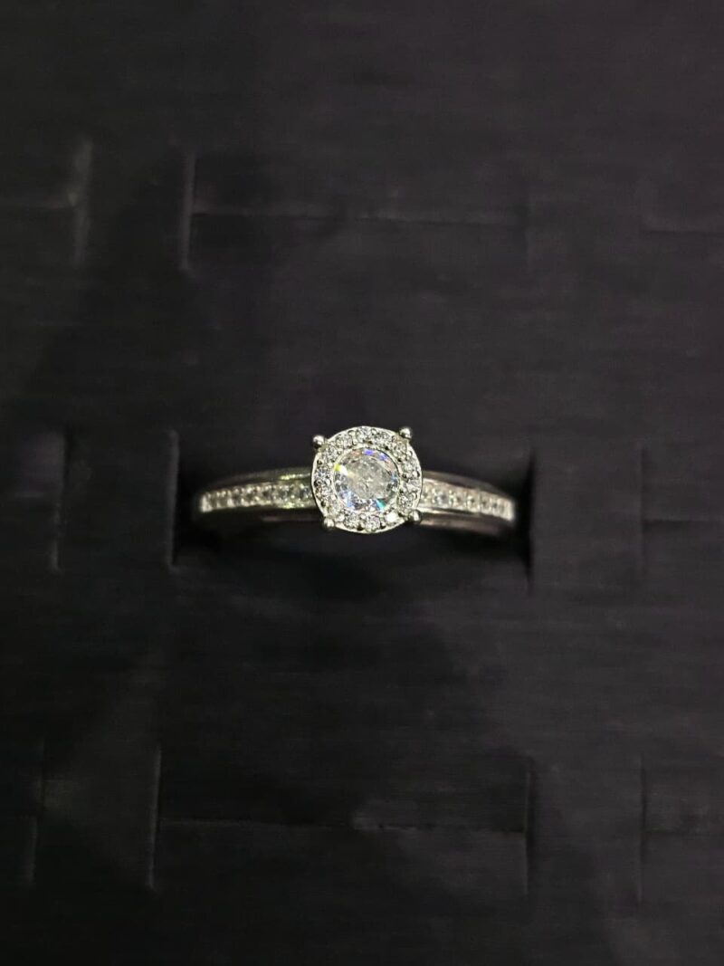 ANILLO DE COMPROMISO EN PLATA 925