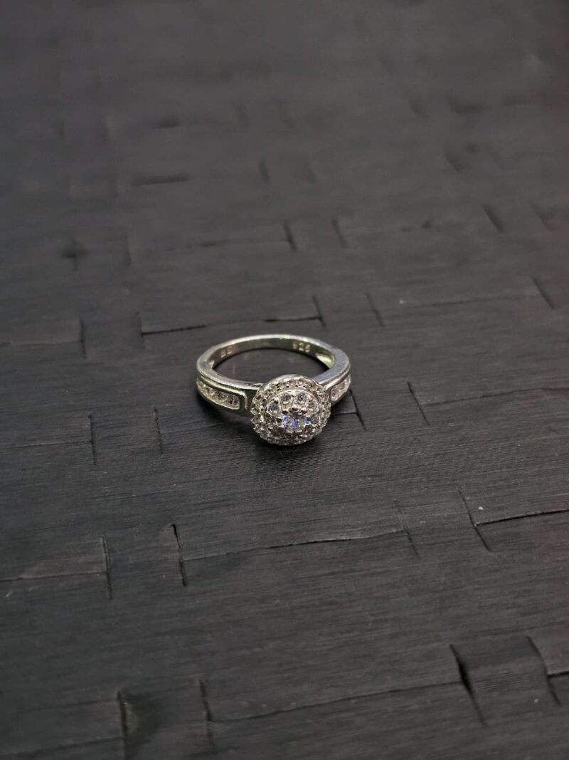 ANILLO DE COMPROMISO EN PLATA 925