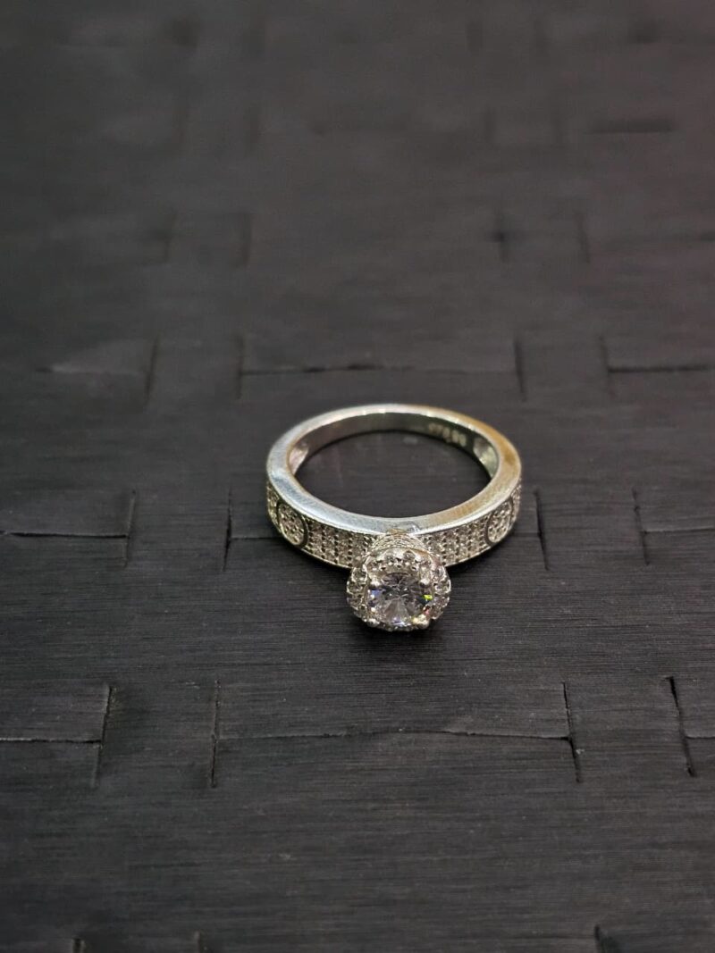 ANILLO DE COMPROMISO EN PLATA 925