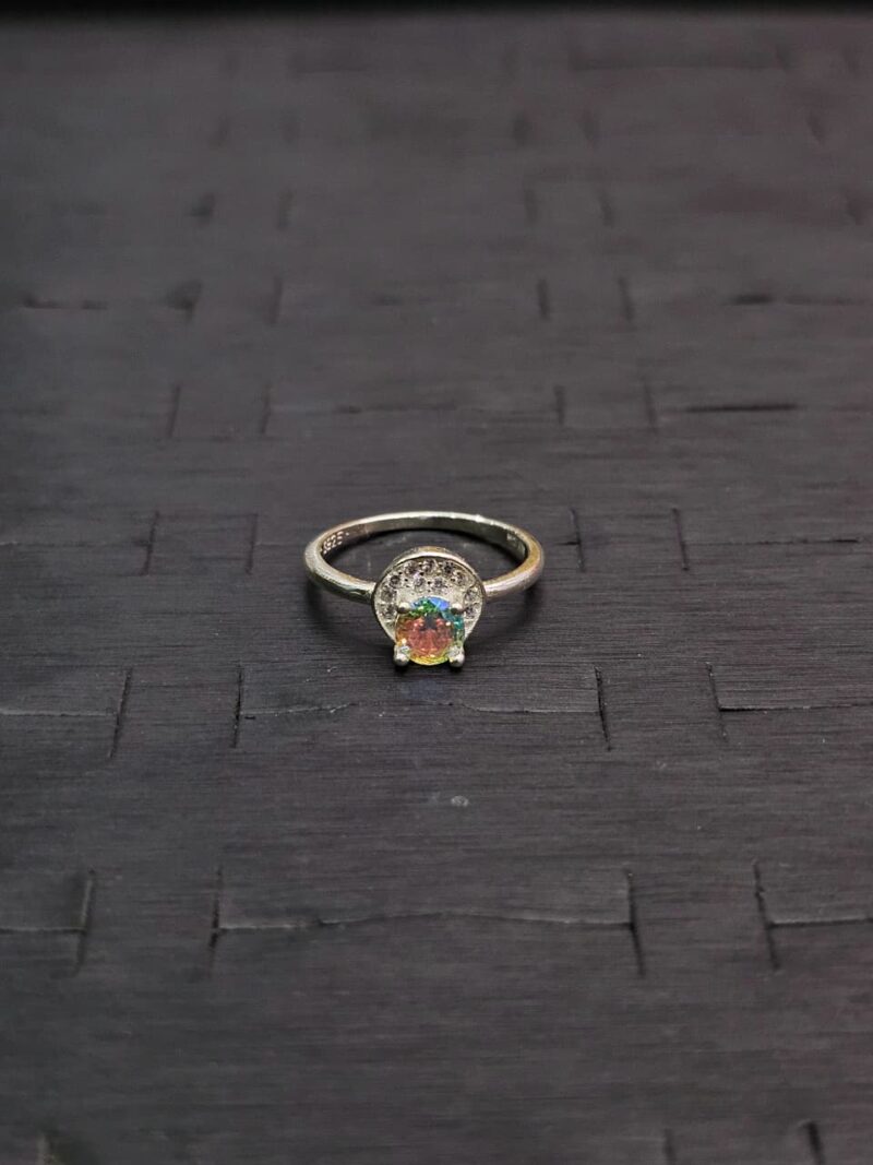 ANILLO EN PLATA 925