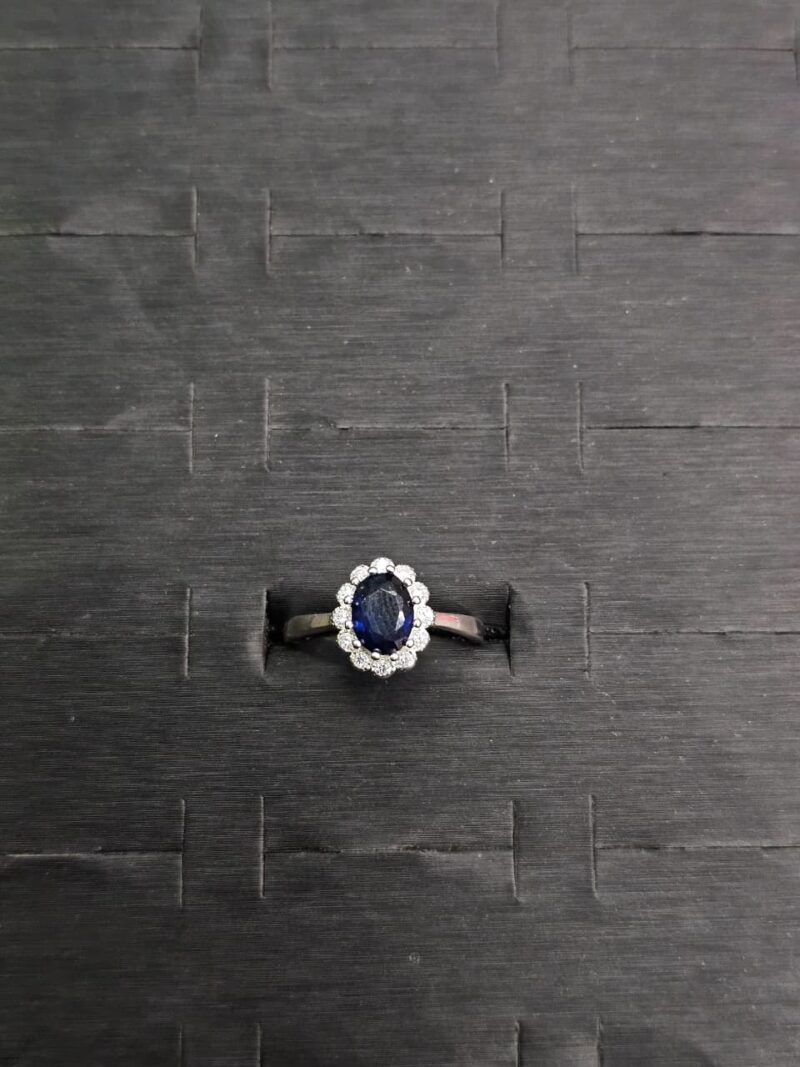 ANILLO EN PLATA 925