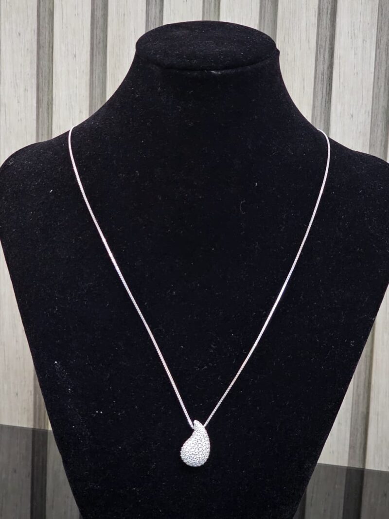 CADENA+MEDALLA DE GOTA EN PLATA 925