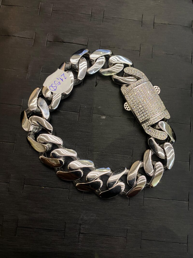 GUILLO ITTALO EN PLATA 925