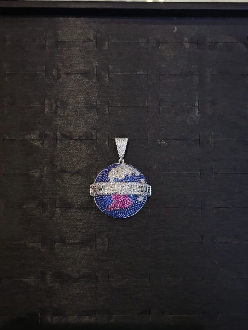 MEDALLA DE MUNDO EN PLATA 925