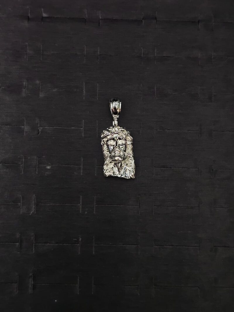 MEDALLA DE CRISTO EN PLATA 925