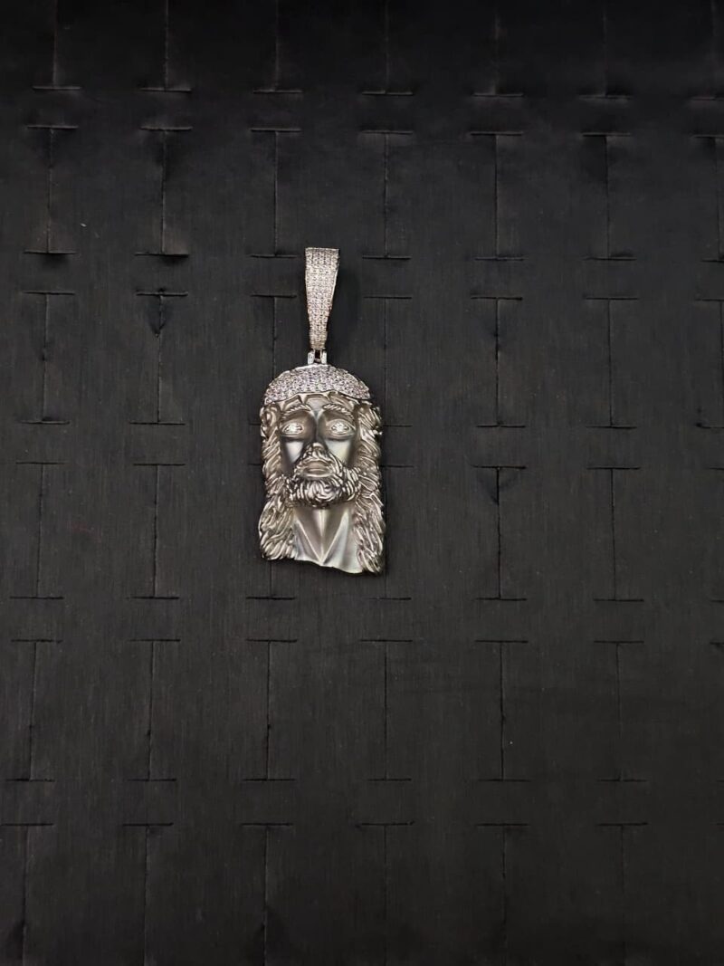 MEDALLA DE CRISTO EN PLATA 925