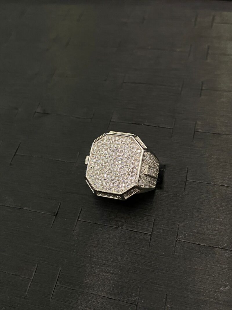 ANILLO EN PLATA 925