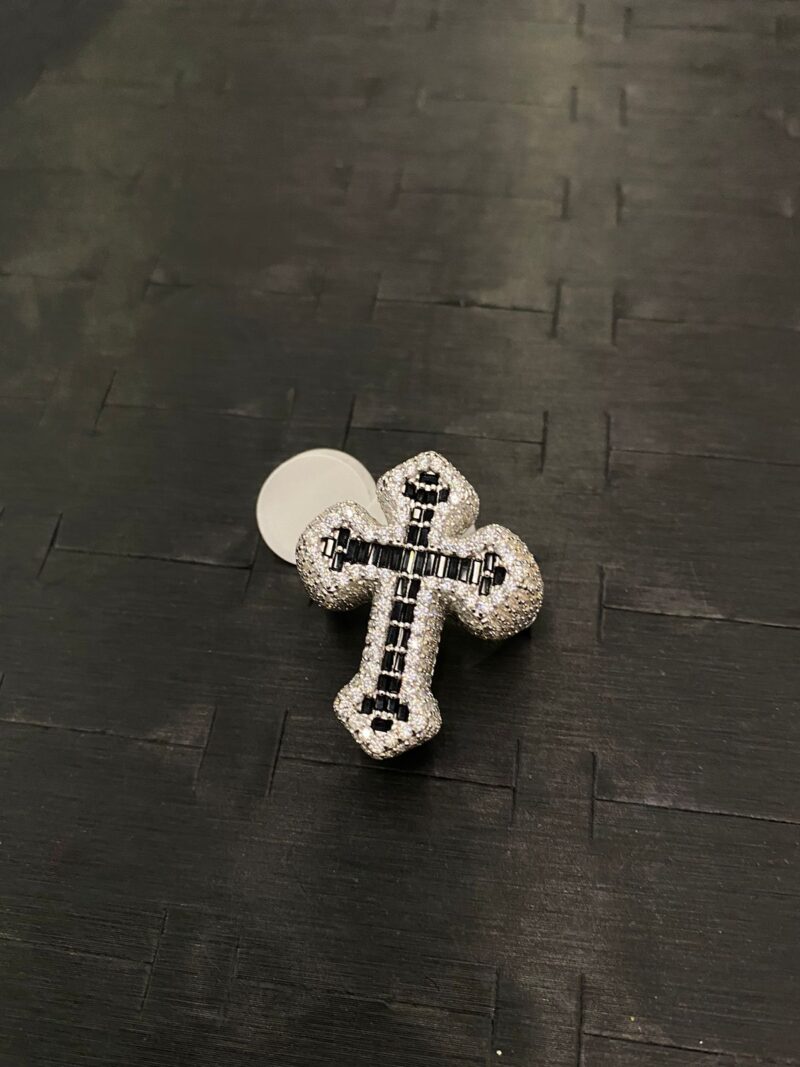 ANILLO DE CRUZ EN PLATA 925
