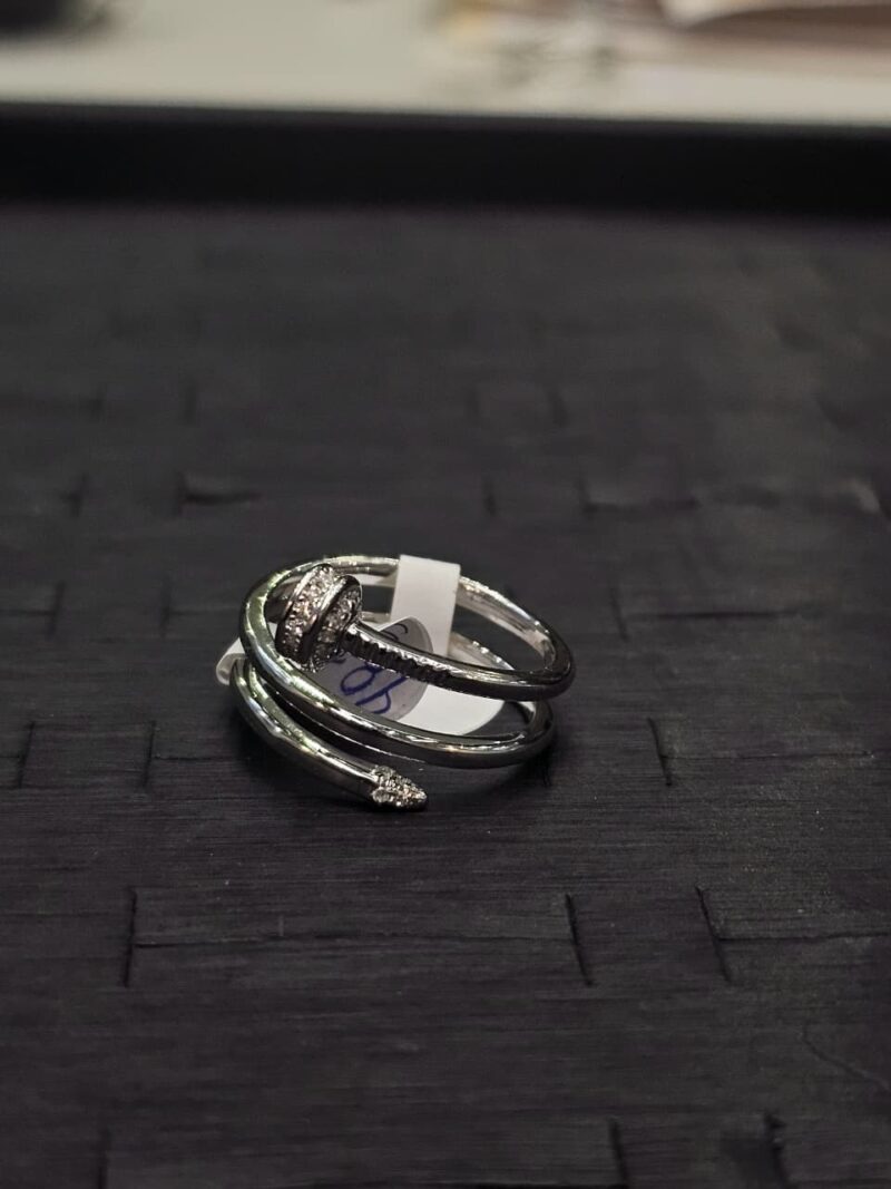 ANILLO DE CLAVO EN PLATA 925